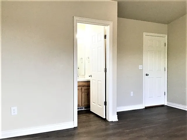 2224 S 2685 W — Photo 6