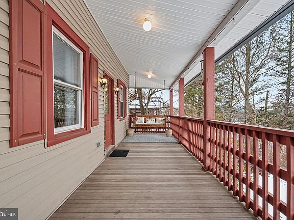 3rd image of 1117 State Rd