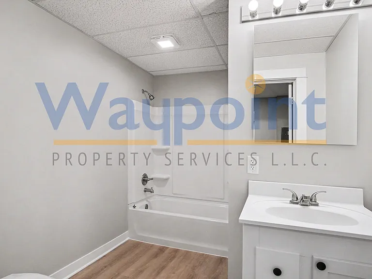 184 Superior St #1 — Photo 6