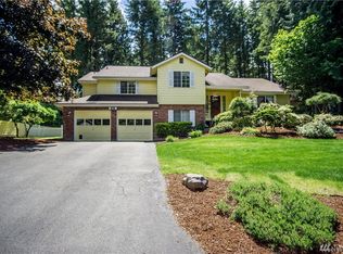 7917 Cabrini Dr SE, Pt Orchard, WA 98367