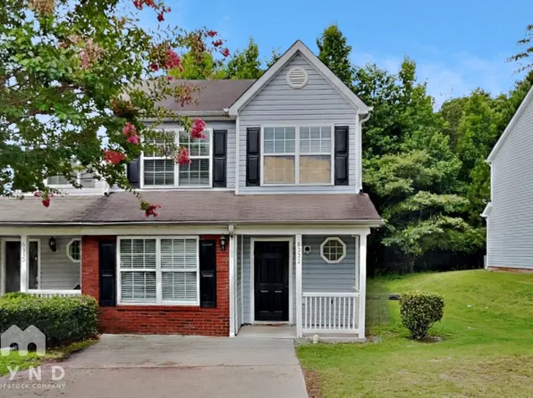 6332 Hickory Lane Cir, Union City, GA 30291