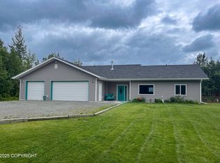 10161 E Puffin Dr, Palmer, AK 99645