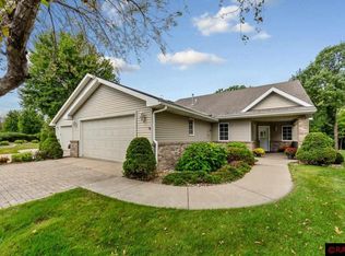 14 Cree Point Dr, Mankato, MN 56001