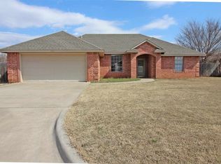 602 Auba Jane Cir, Cache, OK 73527