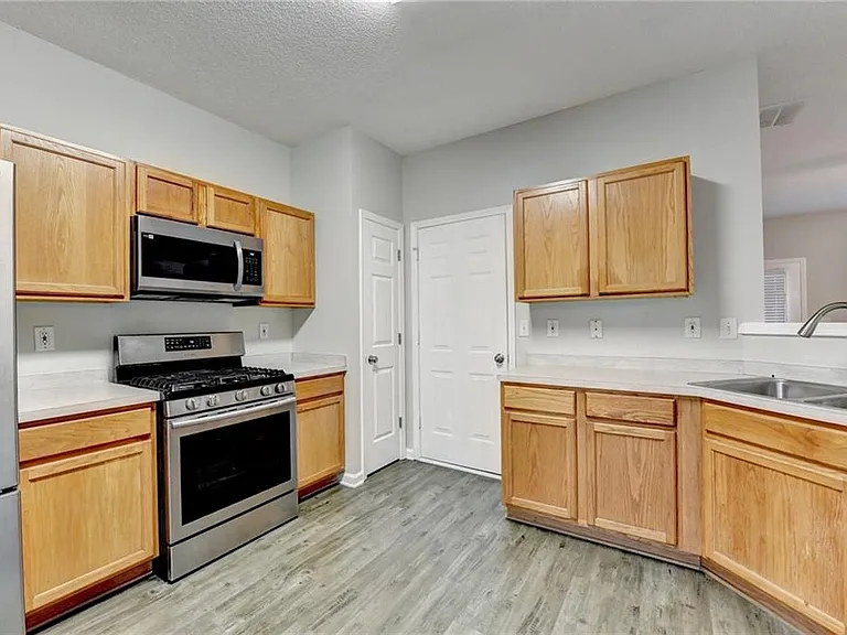 3415 Oxwell Dr — Photo 16