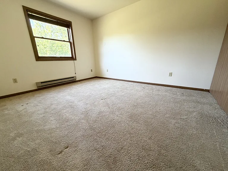 913 Acewood Blvd — Photo 29