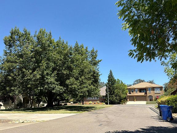 4th image of 6900 Carreta Ln
