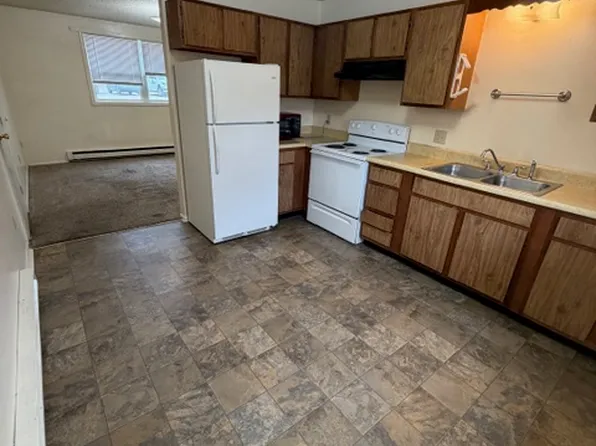 1315 29th St APT 15, Cody, WY 82414