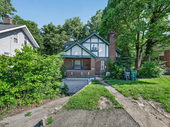2484 Montana Ave, Cincinnati, OH 45211