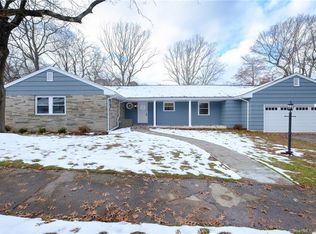 57 Stevenson Rd, New Haven, CT 06515