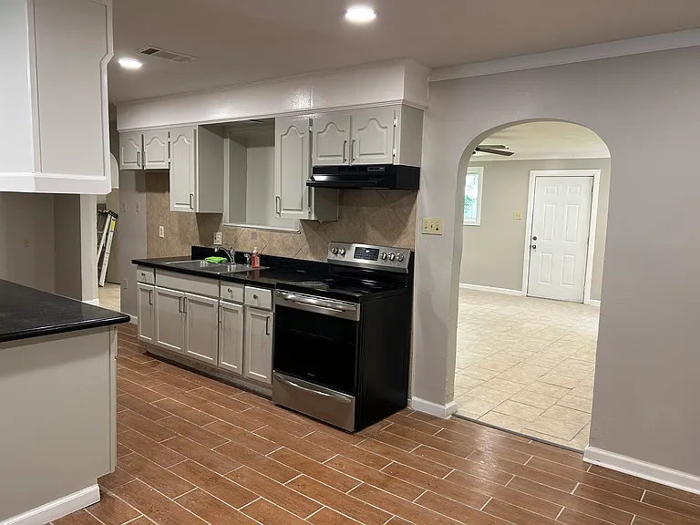 1595 Bellfort Dr — Photo 21
