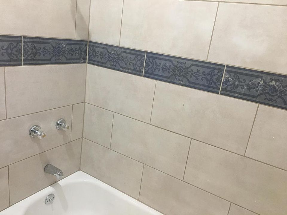 2nd image of 2338 N 16th St #3