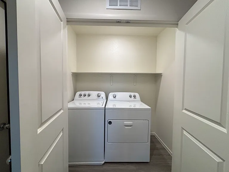 4842 Currant Ridge Ave — Photo 2