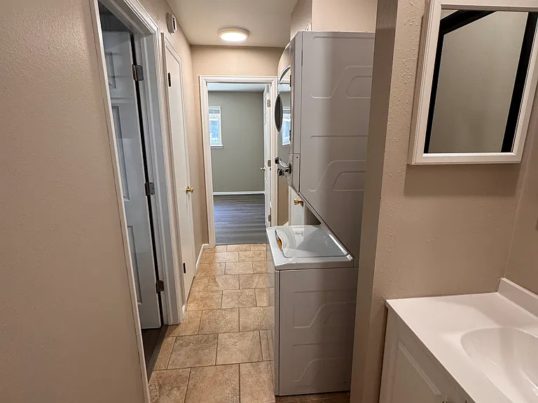 8325 Fox St #8327 — Photo 12