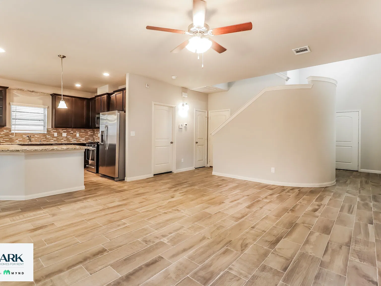 4 bed, 3.5 bath, 2064 sqft, $2,415 — Photo 3