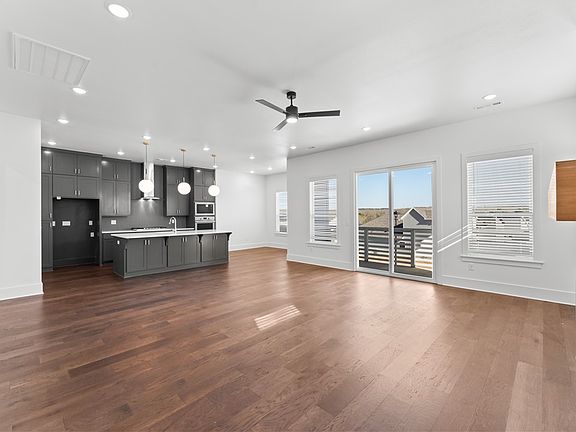 2nd image of 2934 N Old Wire Rd