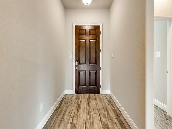4th image of 1545 Derby Dr