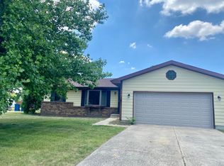 1547 W 97th Pl, Crown Point, IN 46307