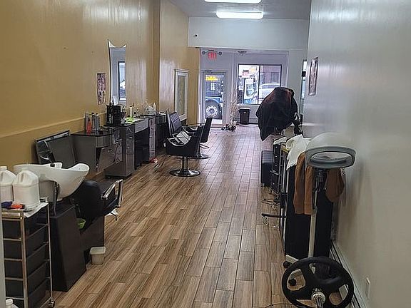 4th image of 1773 Ocean Ave