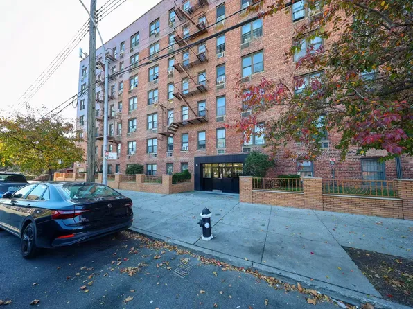 2922 Nostrand Avenue image 9 of 10