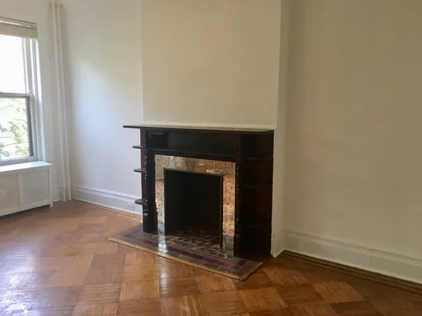 156 Noble Street image 1 of 15