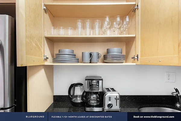 Rented by The Blueground | media 29