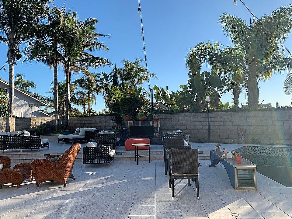 2nd image of 6882 Evening Hill Dr