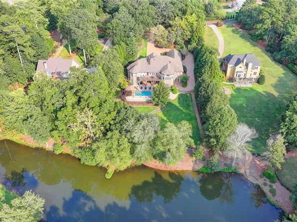 2850 Roanoke Rd, Cumming, GA 30041