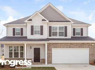 1140 Bowlin Dr, Locust Grove, GA 30248