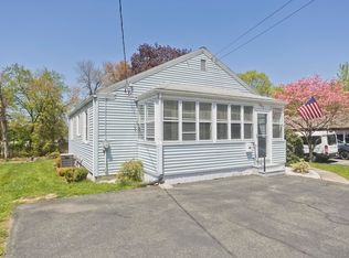 582 Broadway St, Chicopee, MA 01020