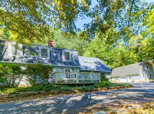 3 Stony Brook Rd, Blairstown, NJ 07825