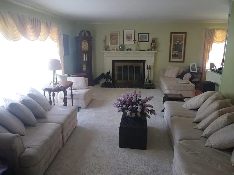 Living Room, FURNISHED HOME