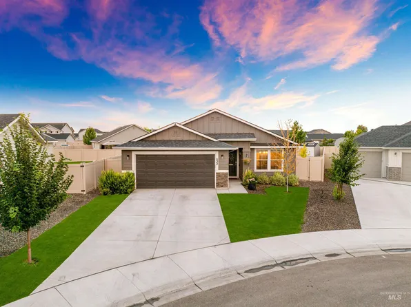 522 W Tanzanite Ct, Kuna, ID 83634