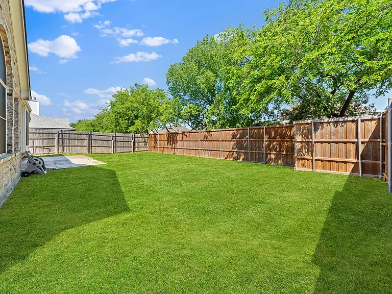 7512 Brookview Dr — Photo 27