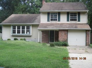 107 Westwood Ct, Woodbury, NJ 08096