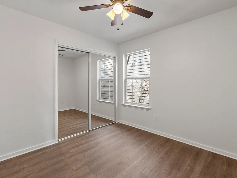 2110 Nogales Trl — Photo 21