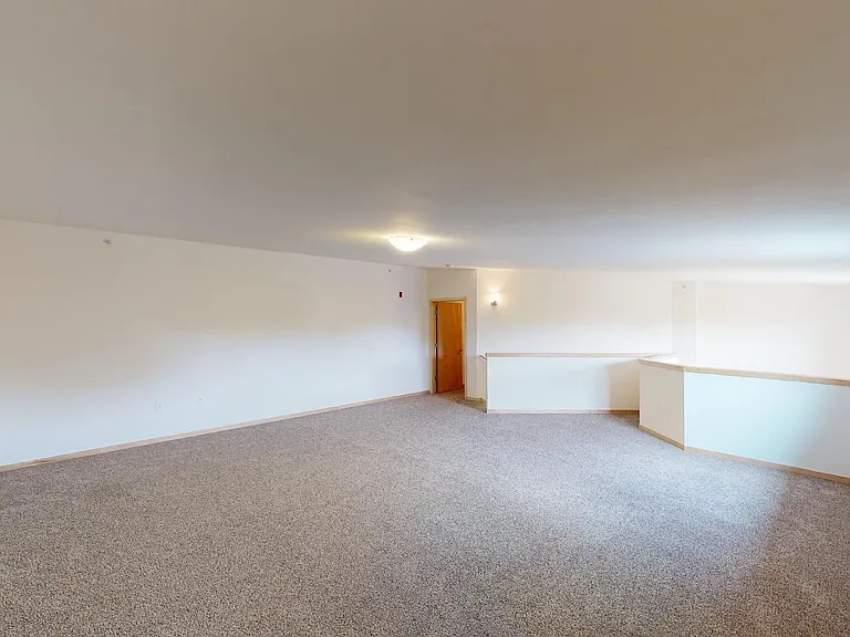 Tyberius Terrace Apartments — Photo 75