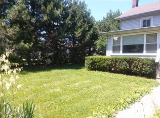 613 Dodge St, Lake Geneva, WI 53147