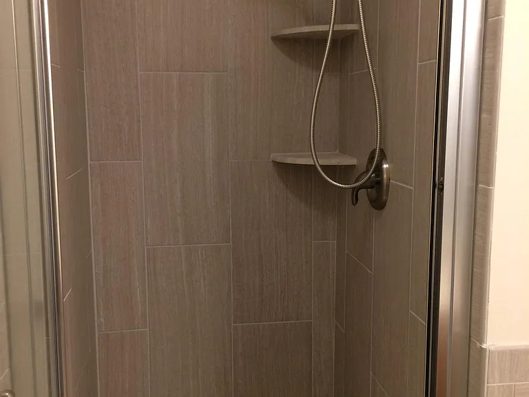 1200 NE Franklin Dr — Photo 21