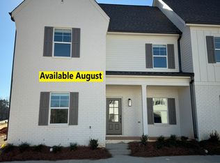 655 Cottage Ln, Oxford, MS 38655