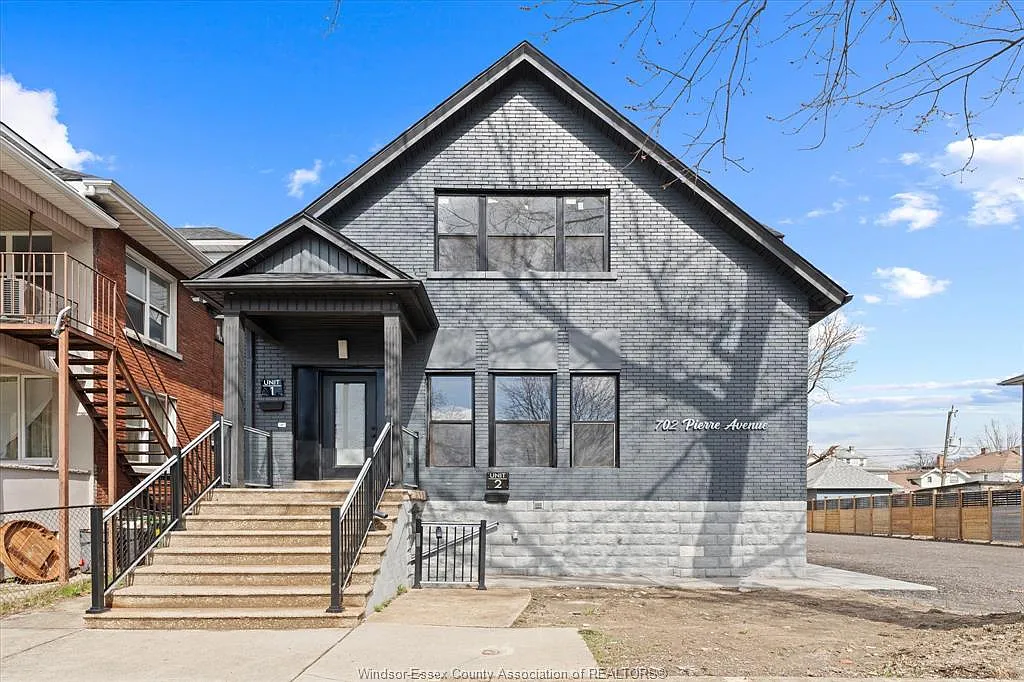 1 bed, 900 sqft, $1,850 — Photo 2