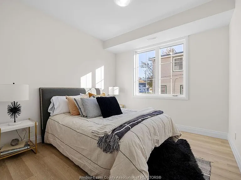 1415 Lesperance Rd #6 — Photo 22