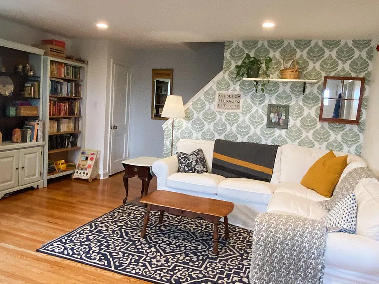 1732 Sterigere St — Photo 3