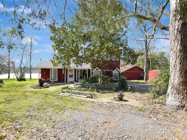 3820 Sam Houston Rd, Willis, TX 77378