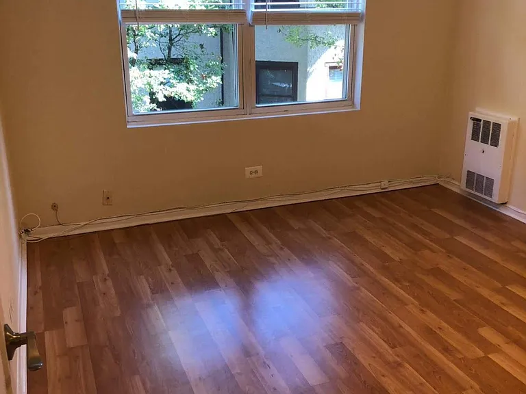 710 Washington Blvd — Photo 14