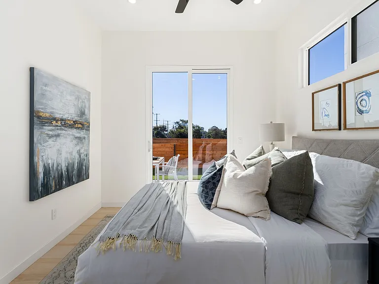 4603-4611 Almayo Ave — Photo 34