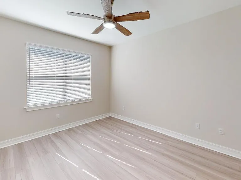 127 Ibiza Loop — Photo 17