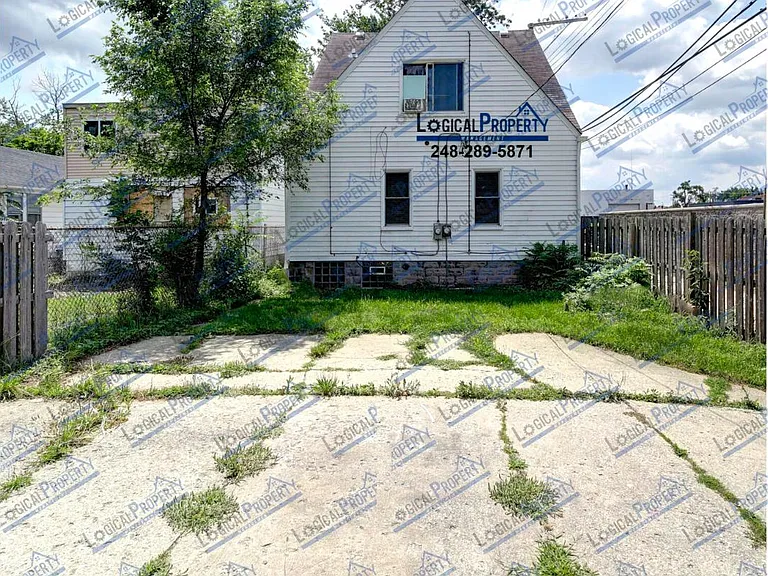 27 E Milton Ave #2 — Photo 8