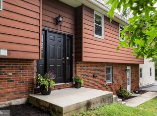 2087 Mount Laurel Rd, Fleetwood, PA 19522