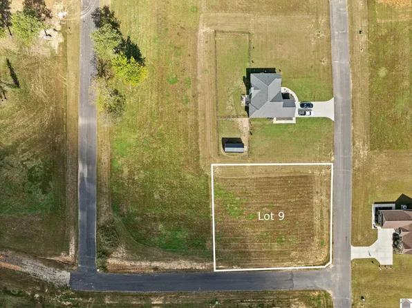 9 Ayly Ct #9, Mayfield, KY 42066